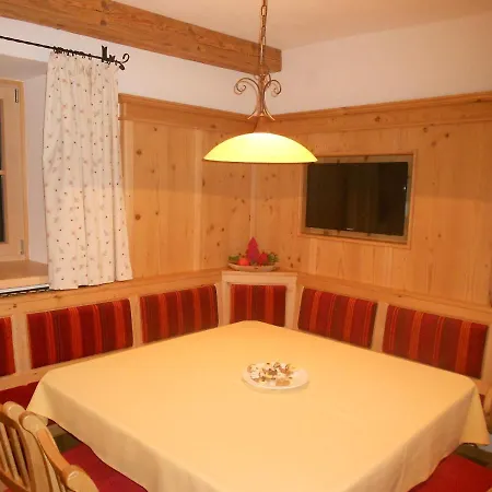 Hainzbauer Bed & Breakfast